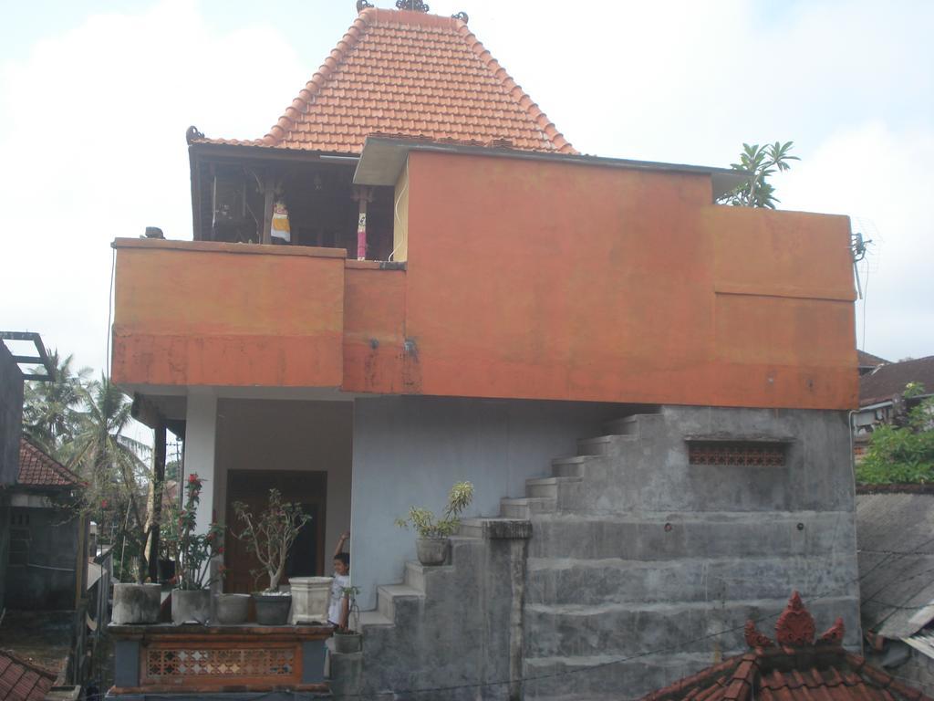 Ogek Home Stay Убуд Стая снимка